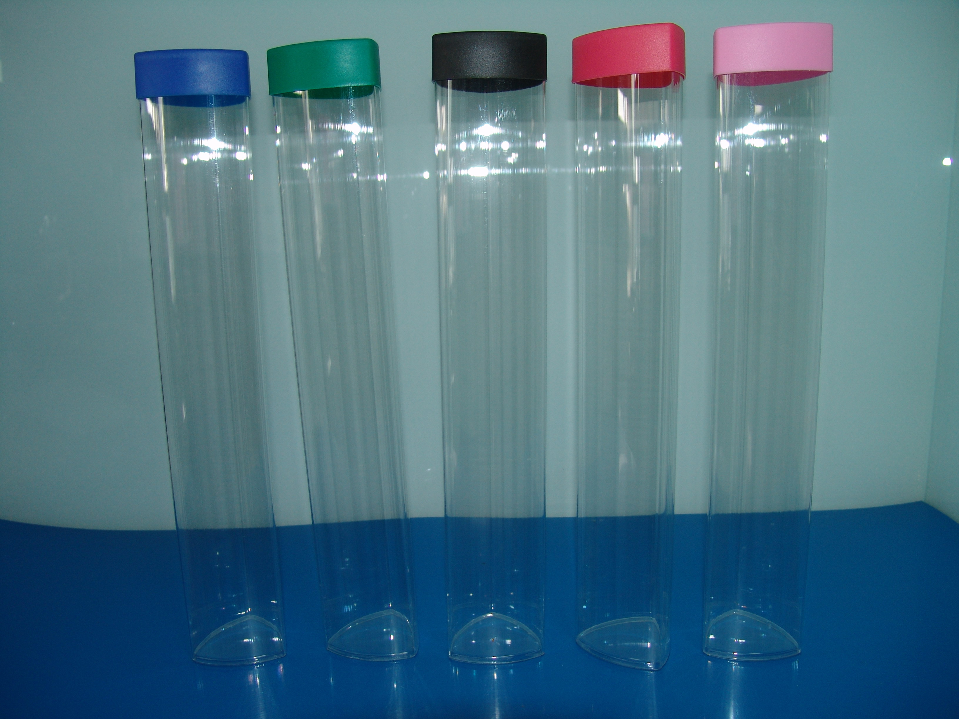 clear triangle tubes,triangle plastic tubes,triangel packaging tubes